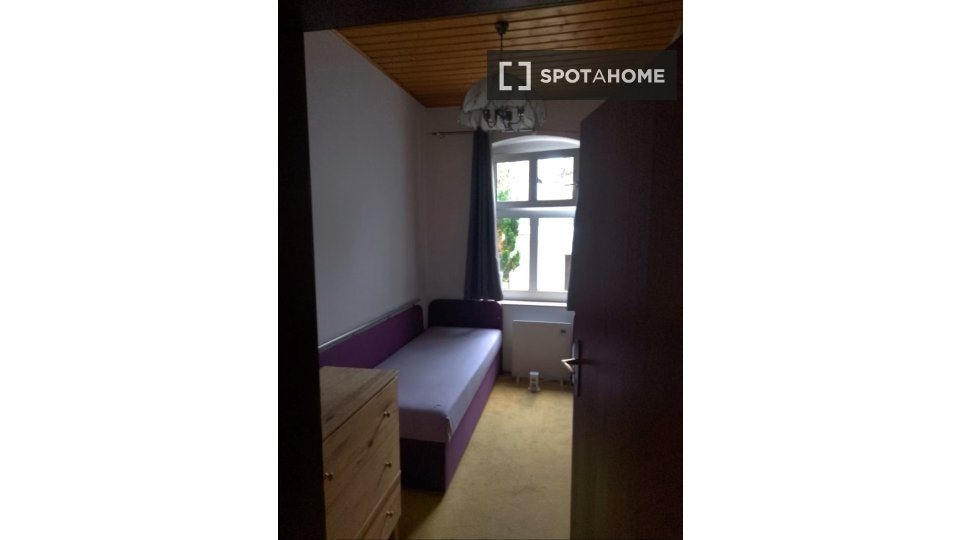 Double room Berlin, 5 beds, 85m² — photo 6
