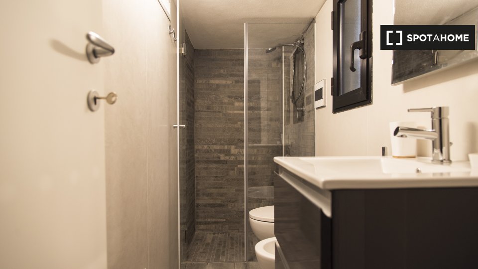 Apartment Milan, 1 bed, 55m² — photo 15
