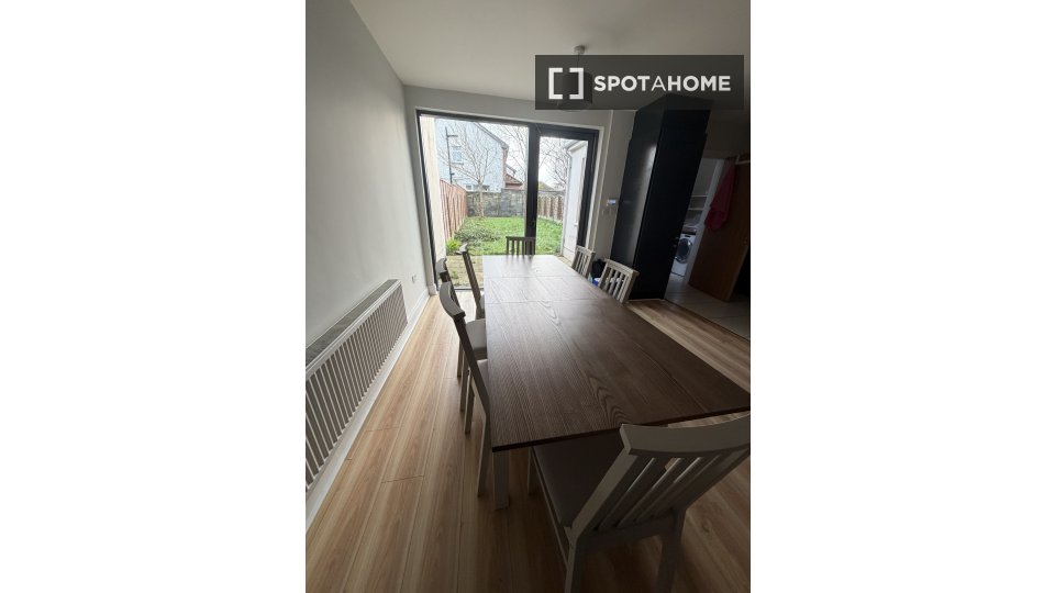 Double room Dublin, 7 beds, 108m² — photo 16