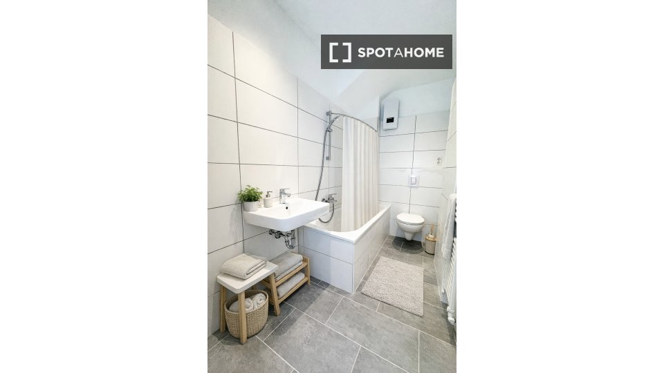 Apartment Berlin, 2 beds, 68m² — photo 6