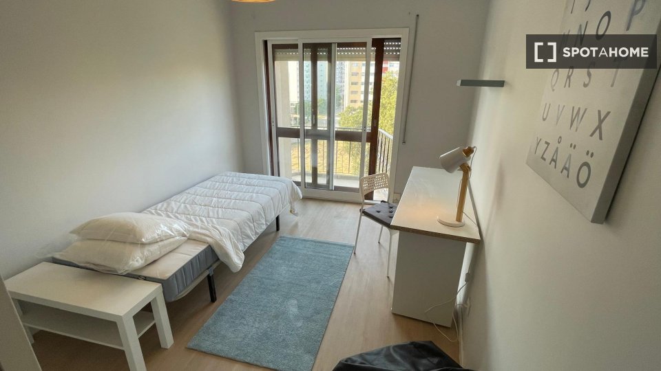 Double room Porto, 4 beds — photo 12