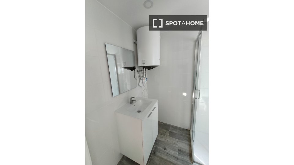 Apartment Porto, 3 beds, 120m² — photo 8