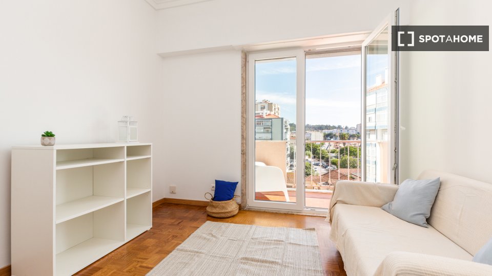 Apartment Lisbon, 3 beds, 100m² — photo 5