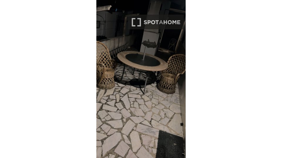 Apartment Lisbon, 1 bed — photo 2