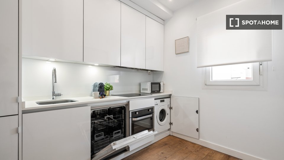 Apartment Madrid, 2 beds, 50m² — photo 4