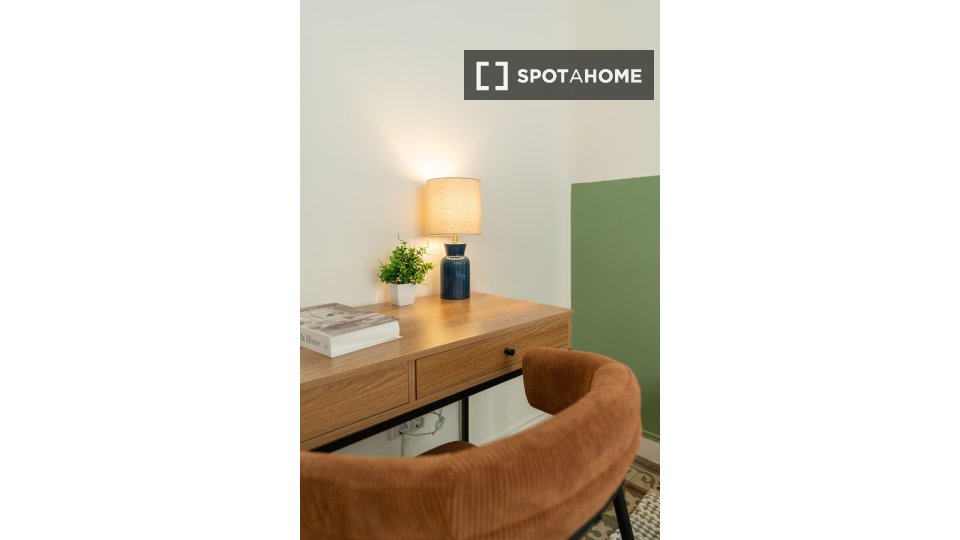 Double room Madrid, 7 beds — photo 14