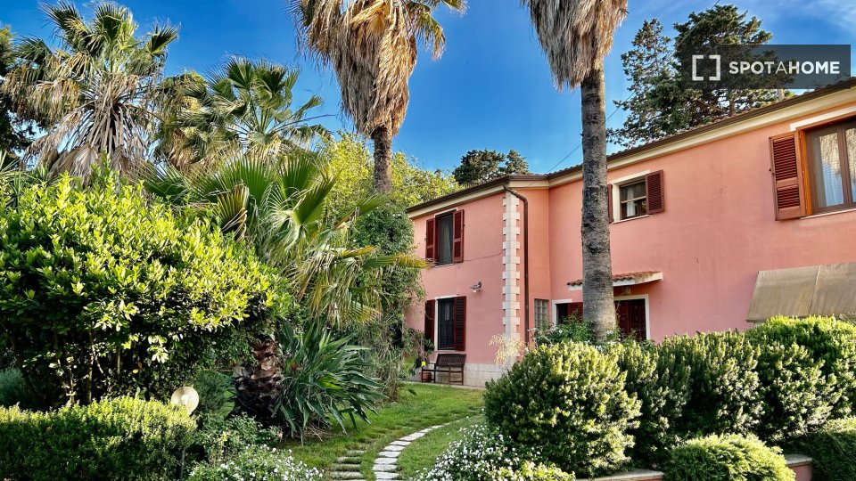 Apartment Cagliari, 3 beds, 300m² — photo 5