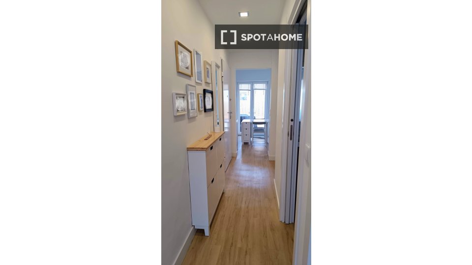Apartment Lisbon, 2 beds — photo 14