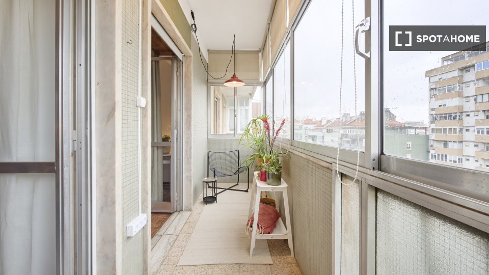 Double room Lisbon, 4 beds — photo 2