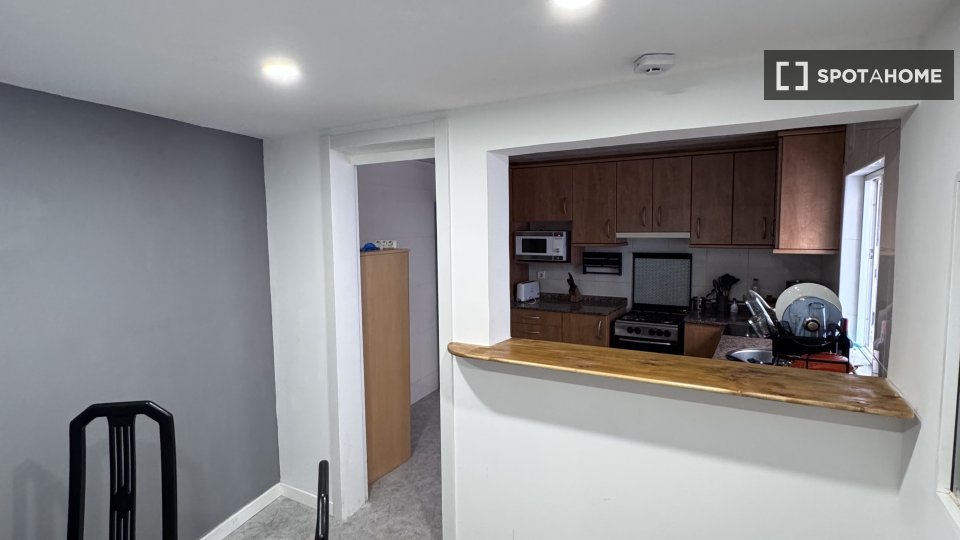 Double room Barcelona, 4 beds, 102m² — photo 4