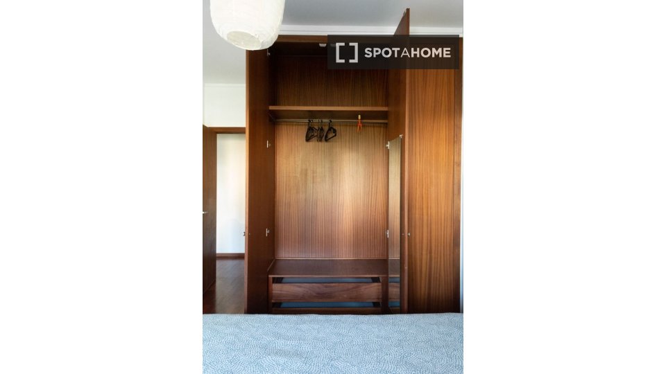 Double room Porto, 5 beds, 110m² — photo 5