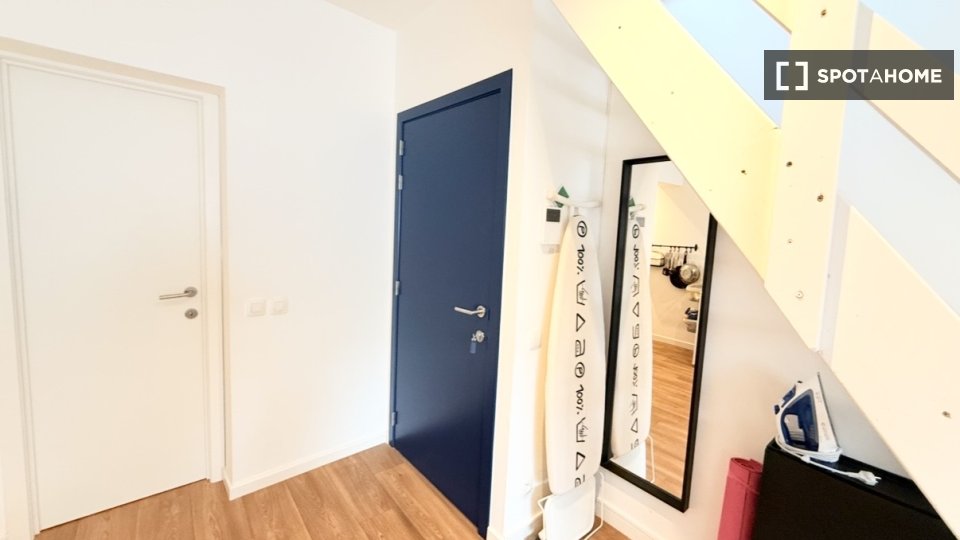 Apartment Brussels, 1 bed, 50m² — photo 2