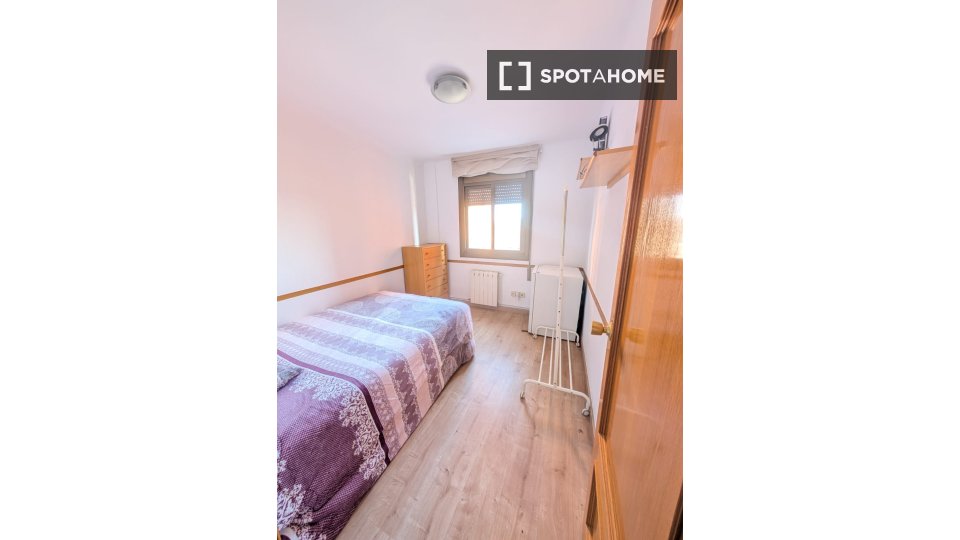 Habitación doble Barcelona, 3 habitaciones — foto 5