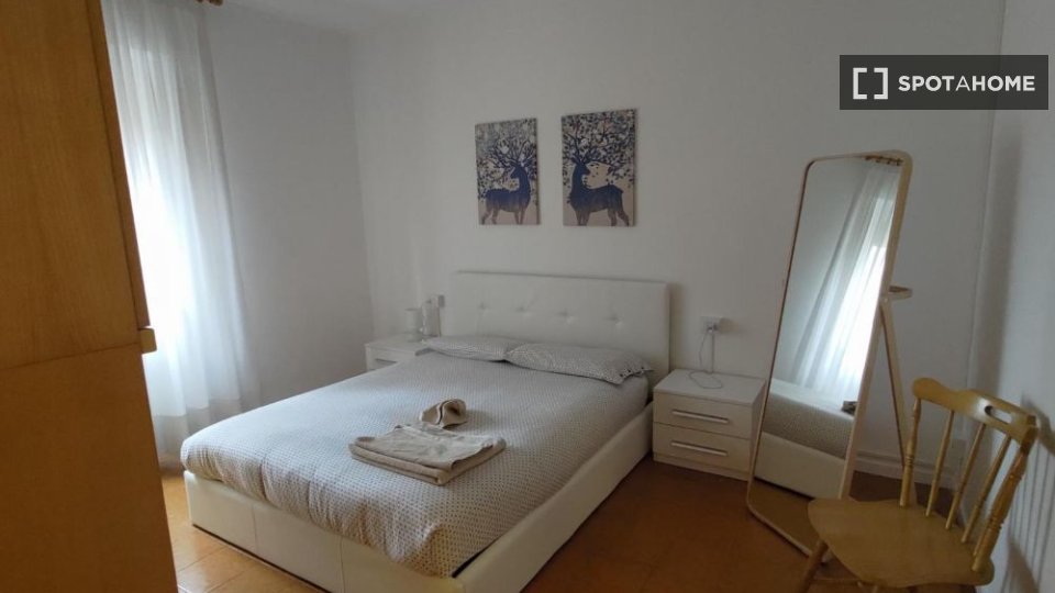 Double room Milan, 2 beds — photo 15