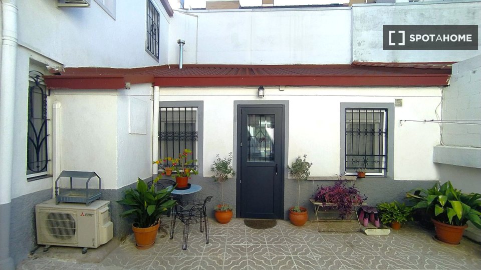 Apartment Madrid, 2 beds, 30m² — photo 2