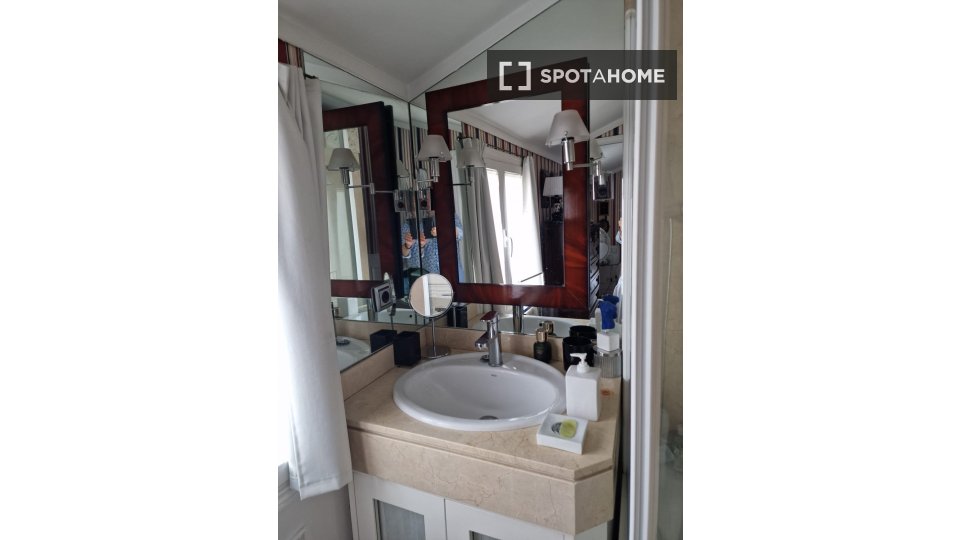Apartment Madrid, 1 bed — photo 14
