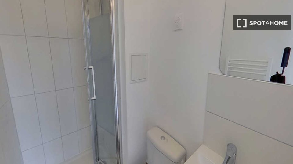 Double room Paris, 7 beds, 130m² — photo 13