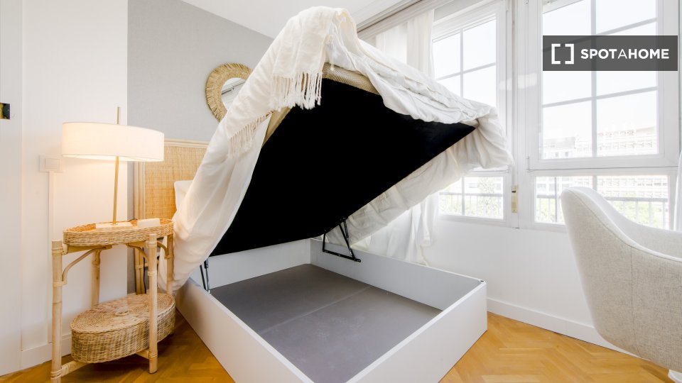 Double room Madrid, 7 beds — photo 11