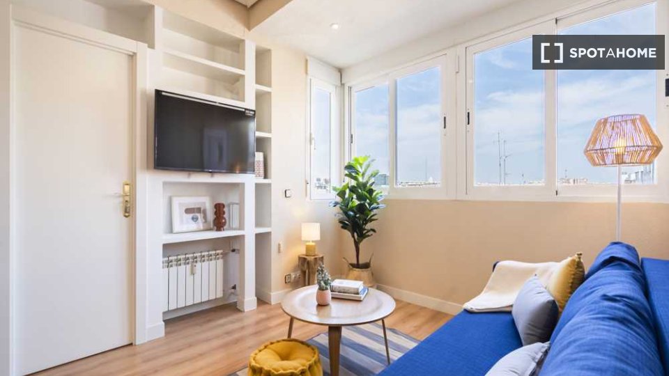 Double room Madrid, 4 beds — photo 30