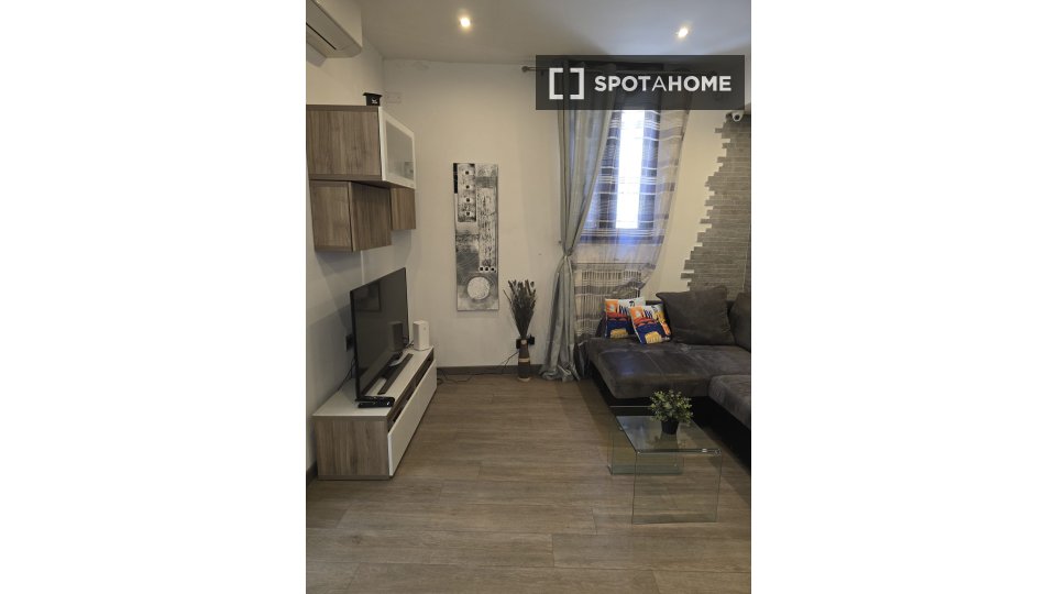 Apartment Rome, 1 bed, 47m² — photo 17