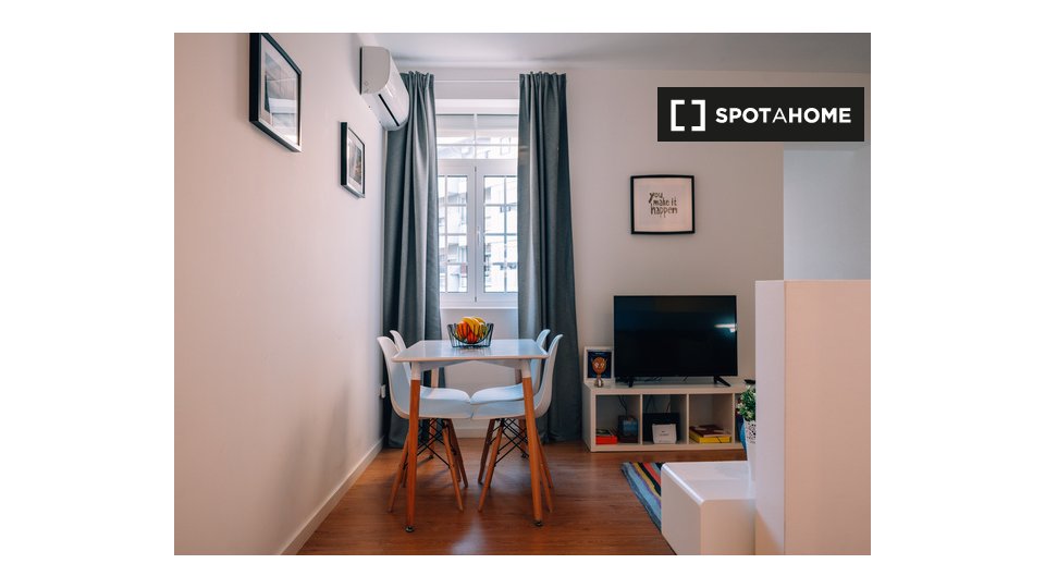Apartment Porto, 3 beds, 80m² — photo 10