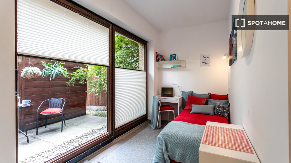 Double room Warsaw, 1 bed — photo 16
