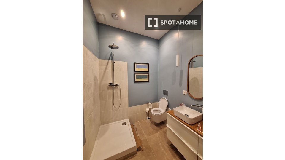 Apartment Lisbon, 3 beds, 125m² — photo 17