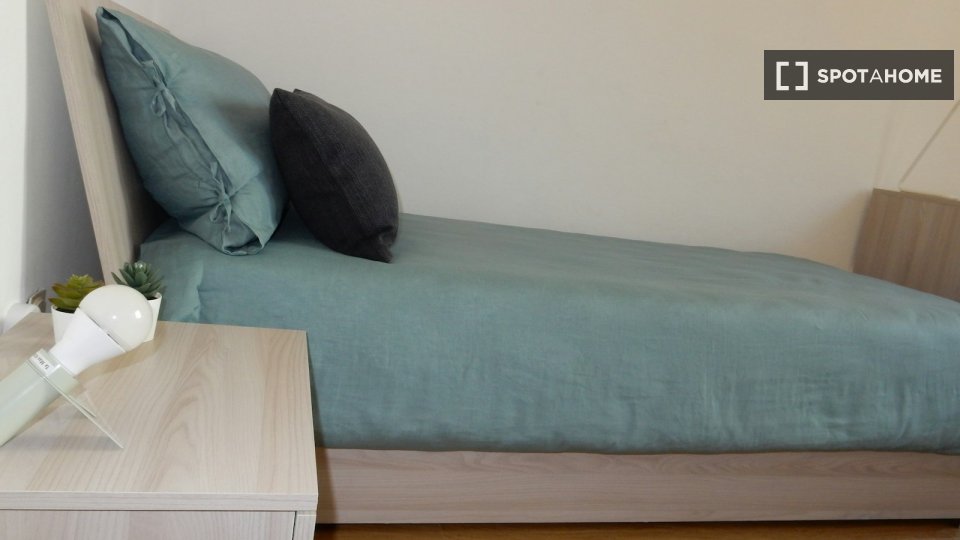 Double room Trento, 3 beds — photo 2
