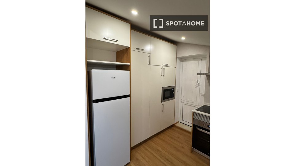 Apartment mono Lisbon, 25m² — photo 5