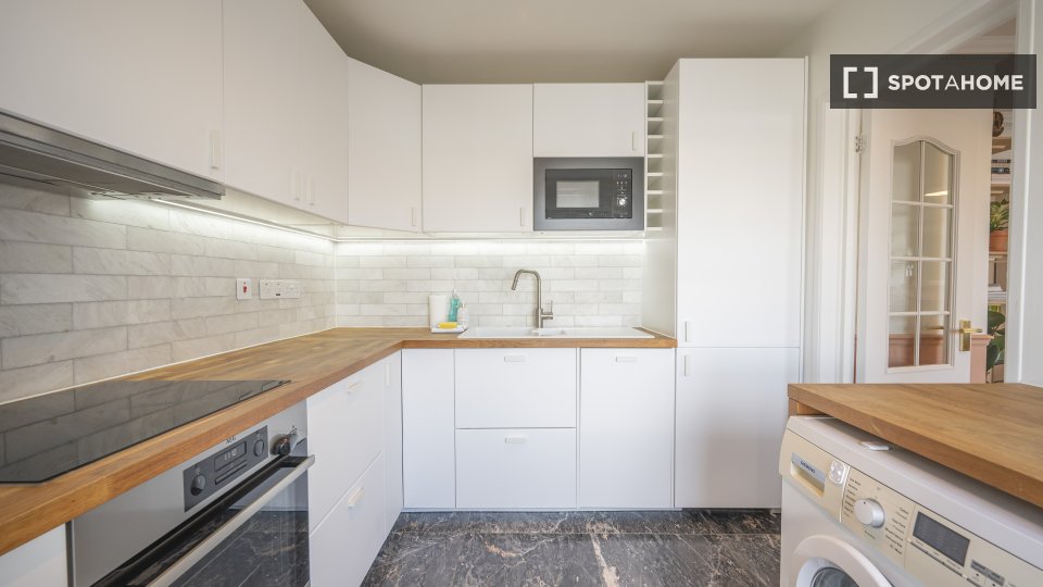 Apartment London, 2 beds, 63m² — photo 4