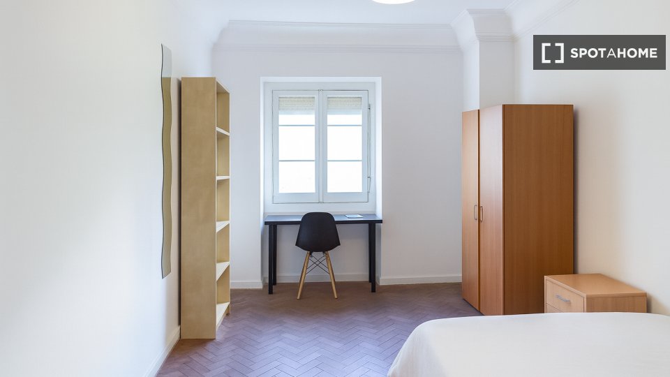 Double room Lisbon, 7 beds — photo 38