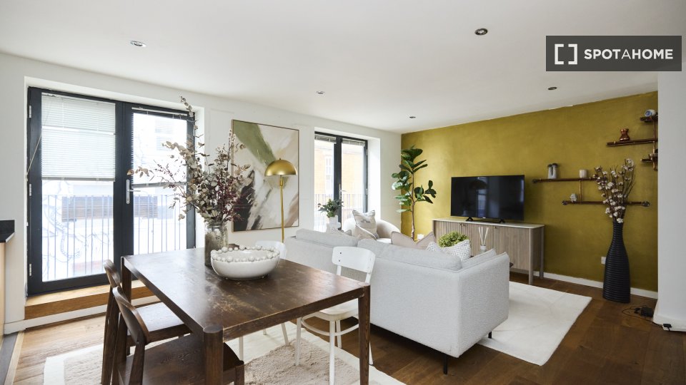 Apartment London, 2 beds, 70m² — photo 19