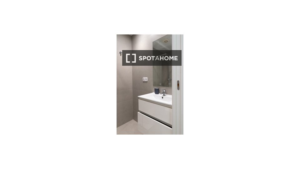 Apartment mono Madrid, 15m² — photo 4