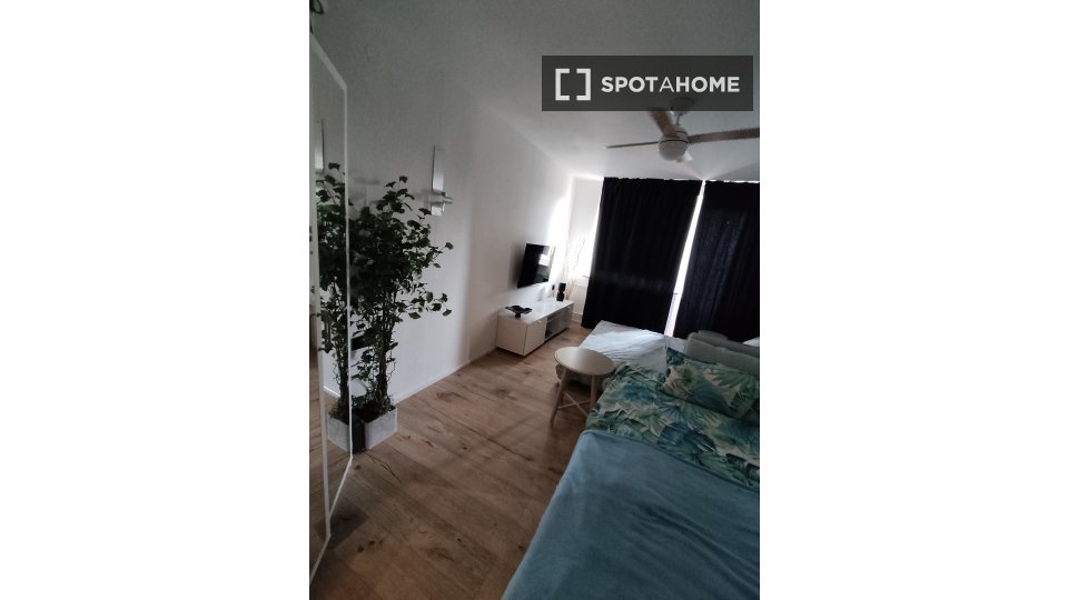 Apartment mono Stuttgart, 24m² — photo 1