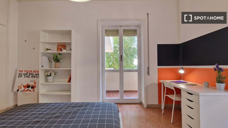 Double room Rome, 5 beds — photo 34