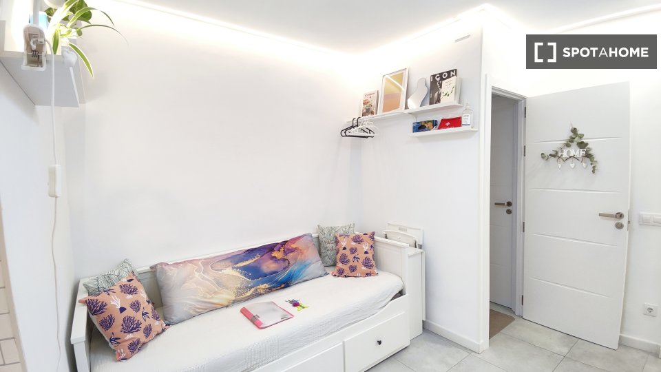 Apartment mono Madrid, 32m² — photo 16