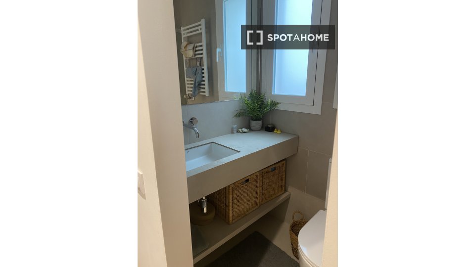 Apartment Barcelona, 2 beds, 80m² — photo 6