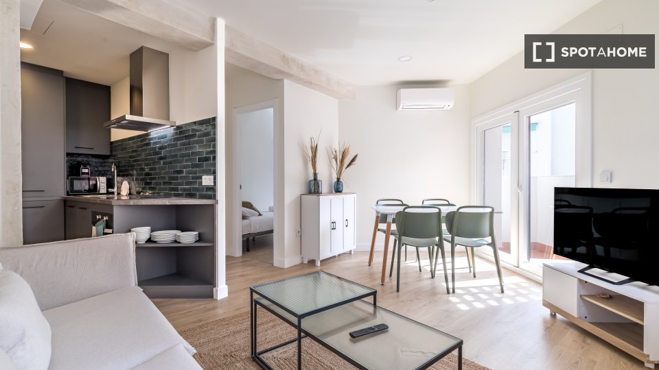 Apartment Madrid, 2 beds, 55m² — photo 10