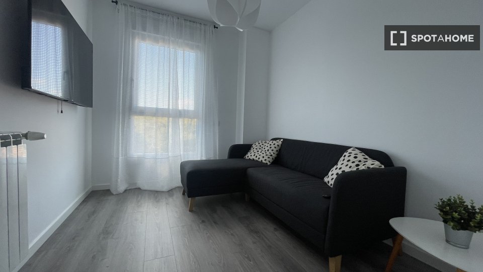 Double room Santander, 4 beds, 100m² — photo 9