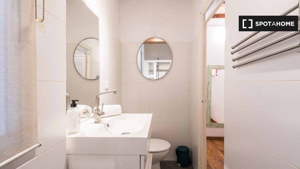 Apartment Barcelona, 2 beds, 60m² — photo 6