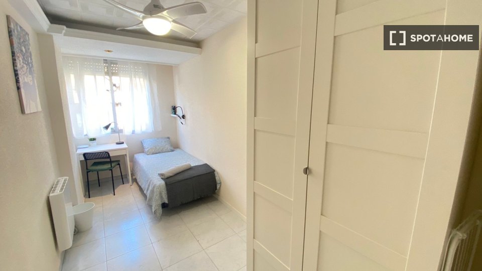 Camera doppia Madrid, 4 camere — foto 15