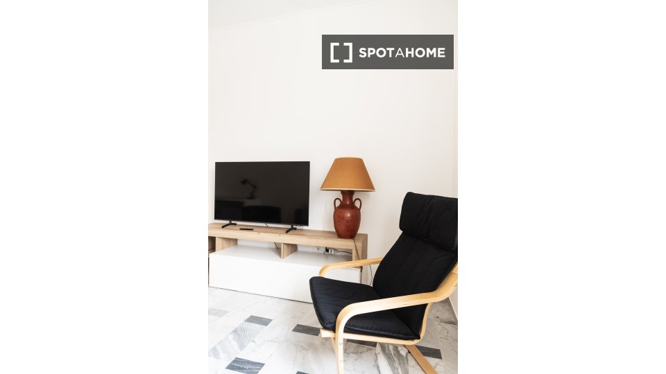 Apartment Milan, 1 bed — photo 13