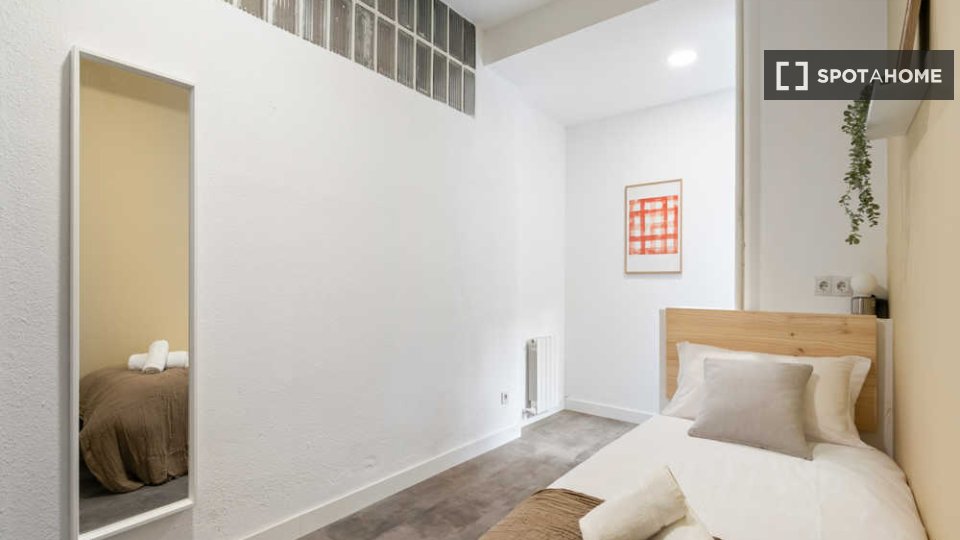 Camera doppia Madrid, 34 camere — foto 28