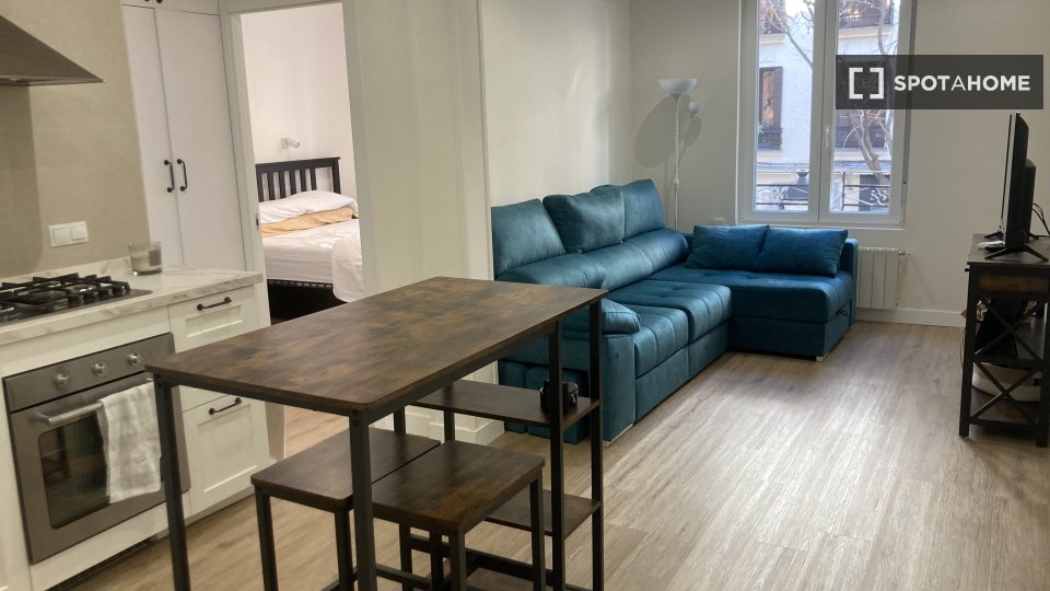 Apartment Madrid, 2 beds, 67m² — photo 6