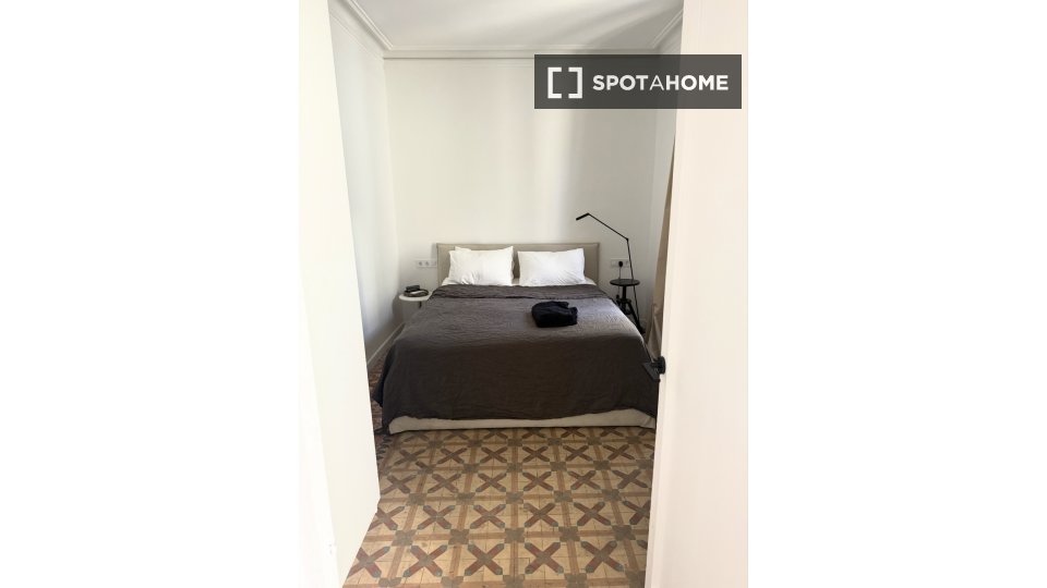 Apartment Barcelona, 2 beds, 70m² — photo 8