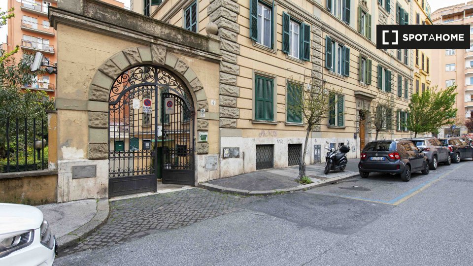 Apartment Rome, 1 bed, 55m² — photo 1