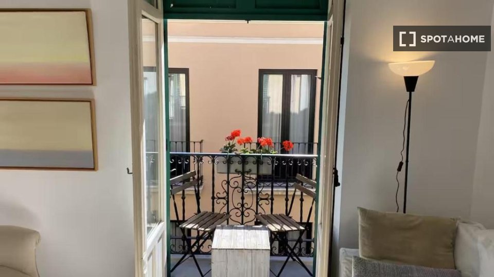 Apartment Malaga, 1 bed — photo 1