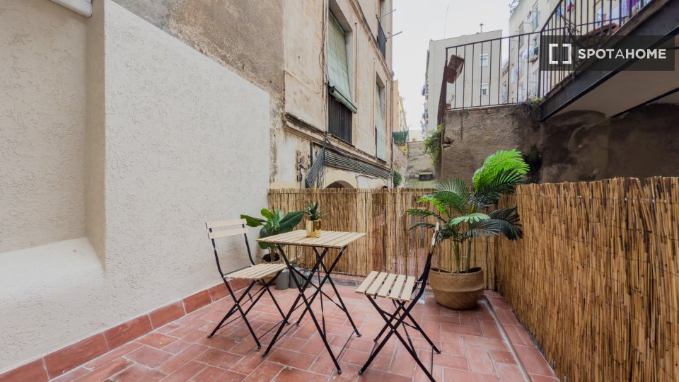 Apartment Barcelona, 1 bed, 40m² — photo 7