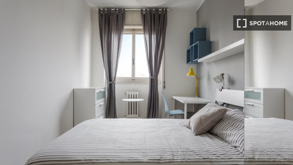 Double room Milan, 5 beds — photo 7