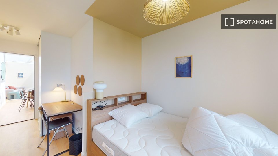 Double room Paris, 24 beds — photo 10